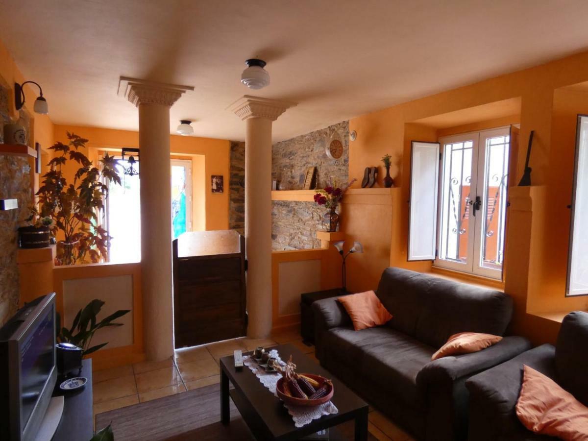 Ferienhaus Casa De Corbelle *